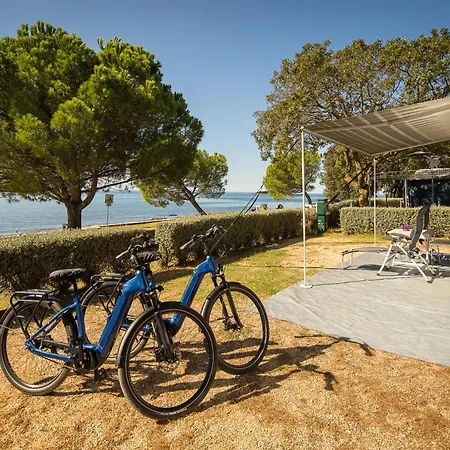 Parque de Campismo Maistra Valkanela Pitches