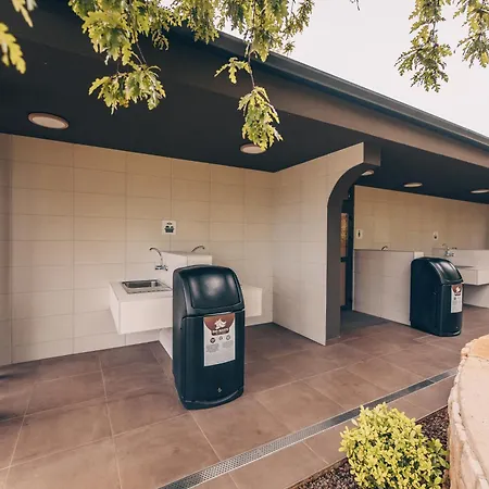 Maistra Valkanela Pitches Parque de Campismo