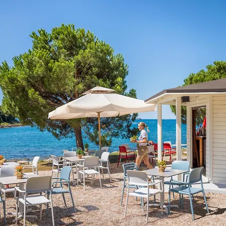 Parque de Campismo Maistra Valkanela Pitches Funtana